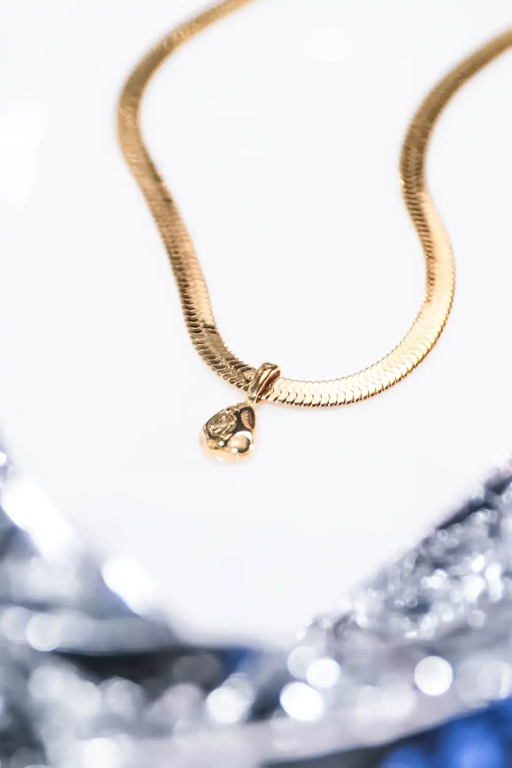 Molten Sleek Necklace 14K Gold Plated - Image 6