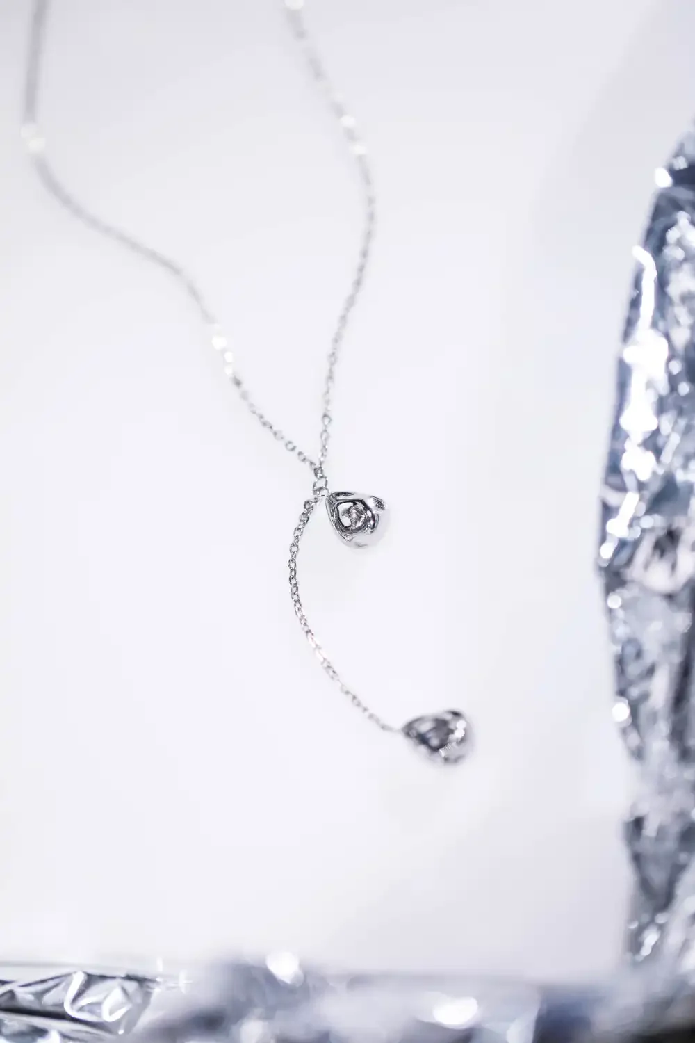 Molten Y-Necklace Silver - Image 8